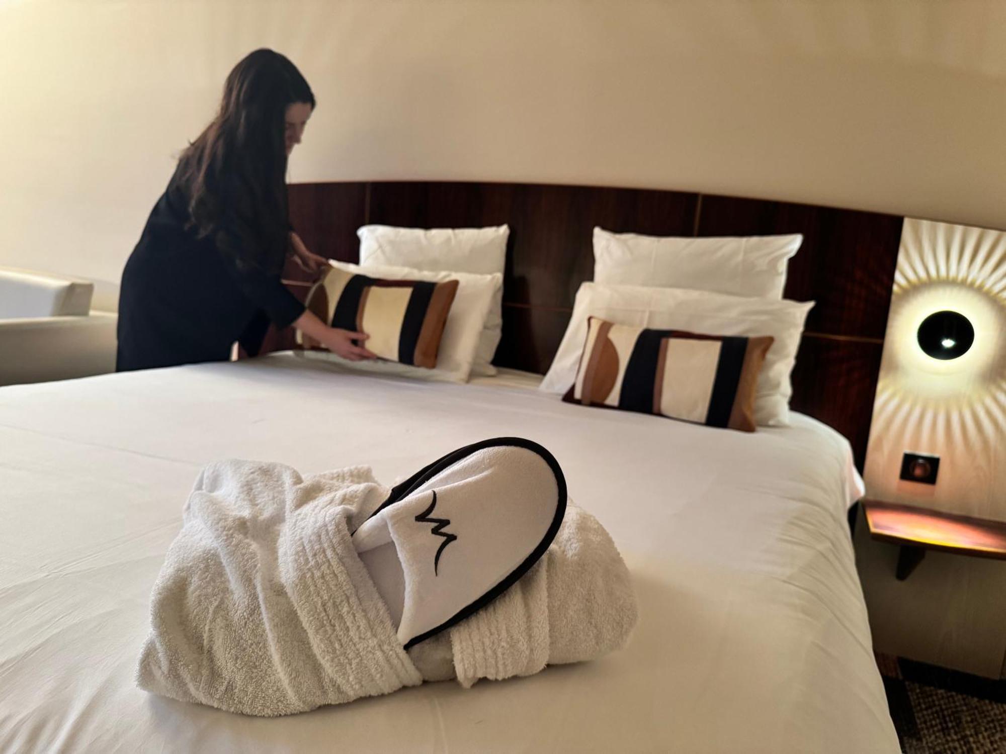 Mercure Besancon Parc Micaud - Hotel & Bar Bagian luar foto
