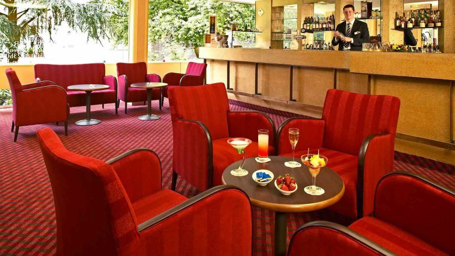 Mercure Besancon Parc Micaud - Hotel & Bar Bagian luar foto